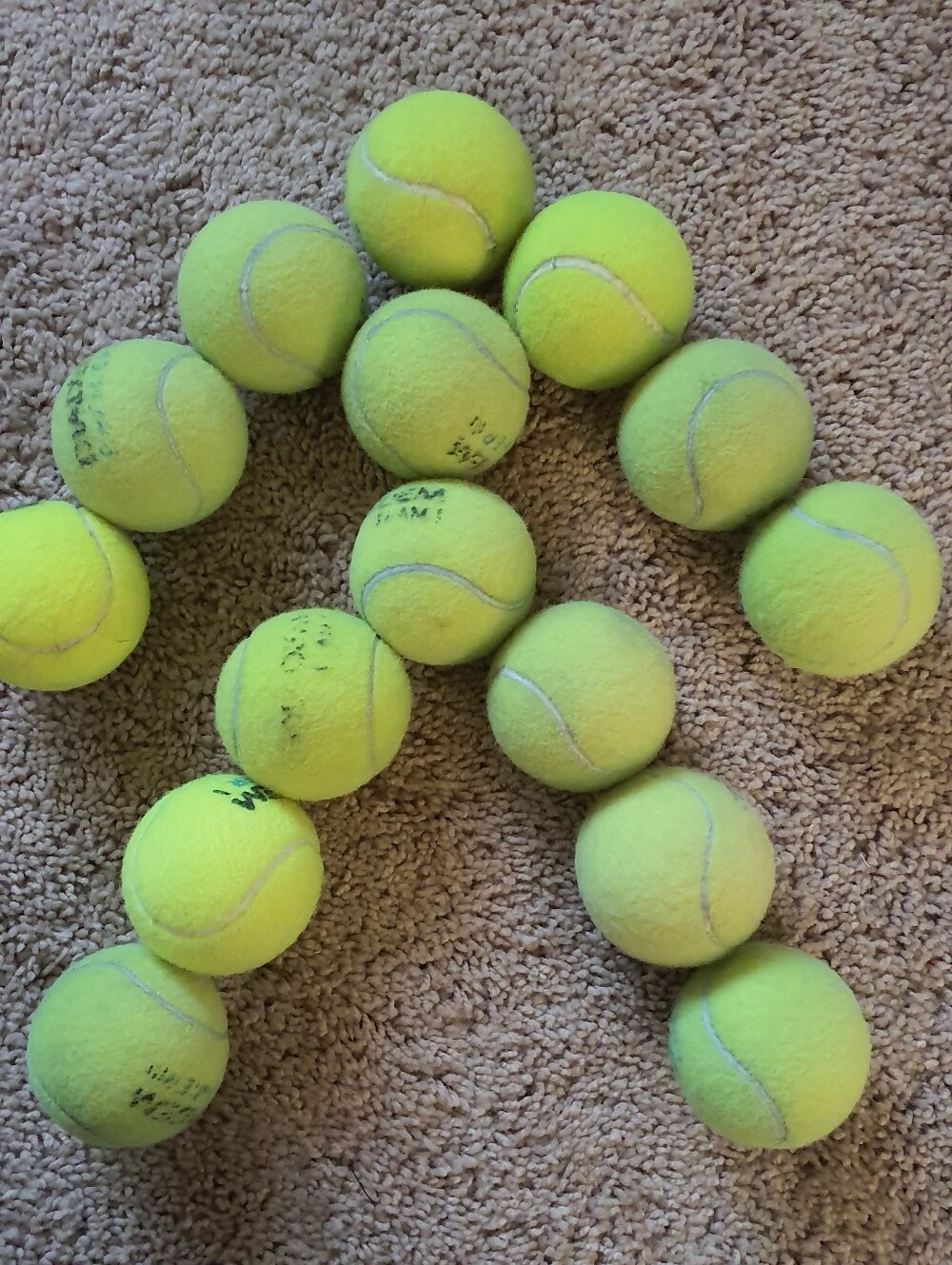 USED TENNIS BALLS Lot Of 15 for kids/adults crafts, catch play with pets…